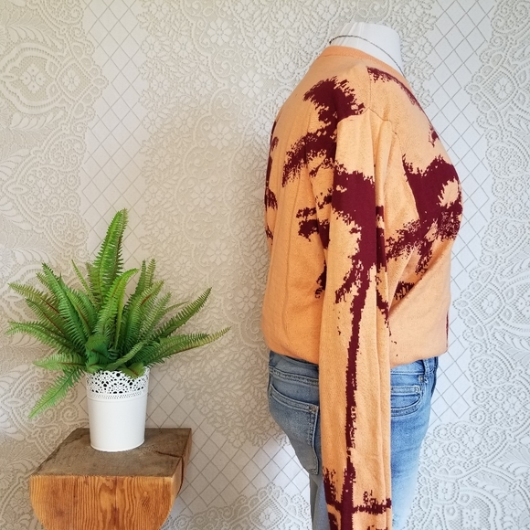 Simons Bold Graphic 100% Cotton Sweater - Picture 5 of 10